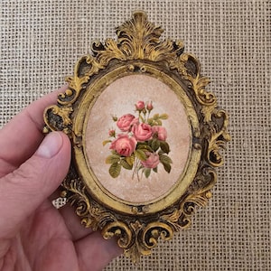 Tiny frame with tableau in baroque style, Miniature framed wall art, Small vintage painting print