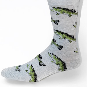 Skarpety wędkarskie Bass Fish, męski prezent wędkarski, skarpetki w kolorze Heather Grey Crew
