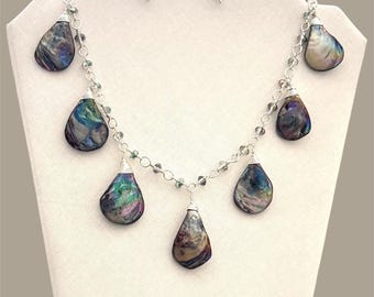 Wire Wrapped Shell Jewelry Set: Gray Statement Necklace and Earrings.