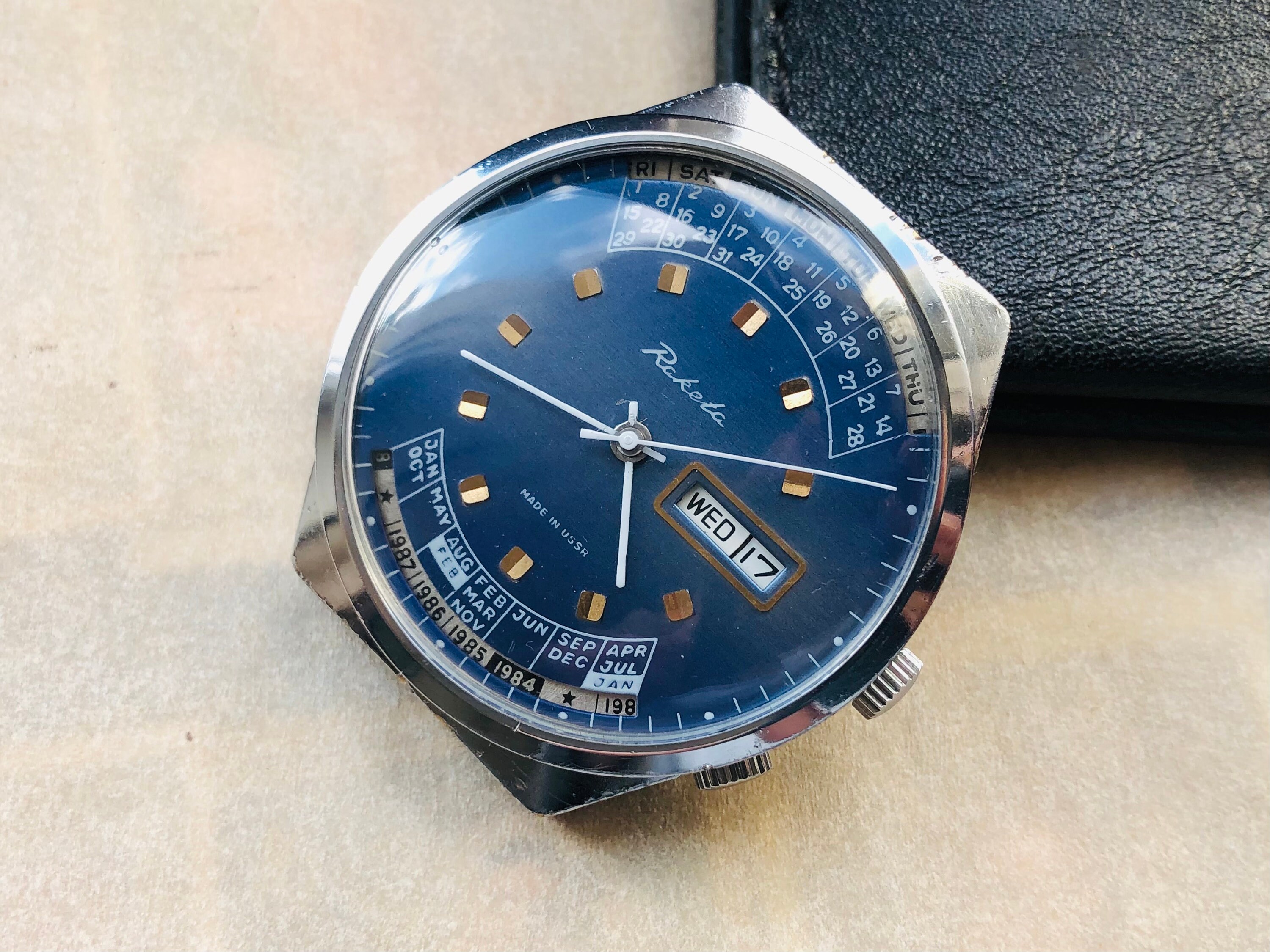 Antique Perpetual Calendar for sale | Only 3 left at -75%