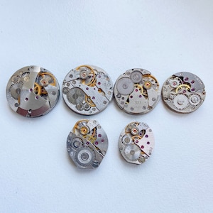 Lot of 24 Mixed Watch Movements, Vintage Watch Mechanisms,  Steampunk Parts, Creative Project