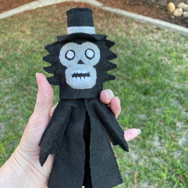 Mini Grief Doll, horror doll, creepy doll, gothic doll, handmade plushies, unique gift, felt rag doll, valentines day gift, made in USA