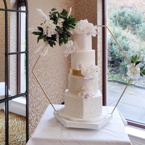 Large Hexagon Wedding cake stand only comes as a complete set please read listing for sizes and descriptions. image 4