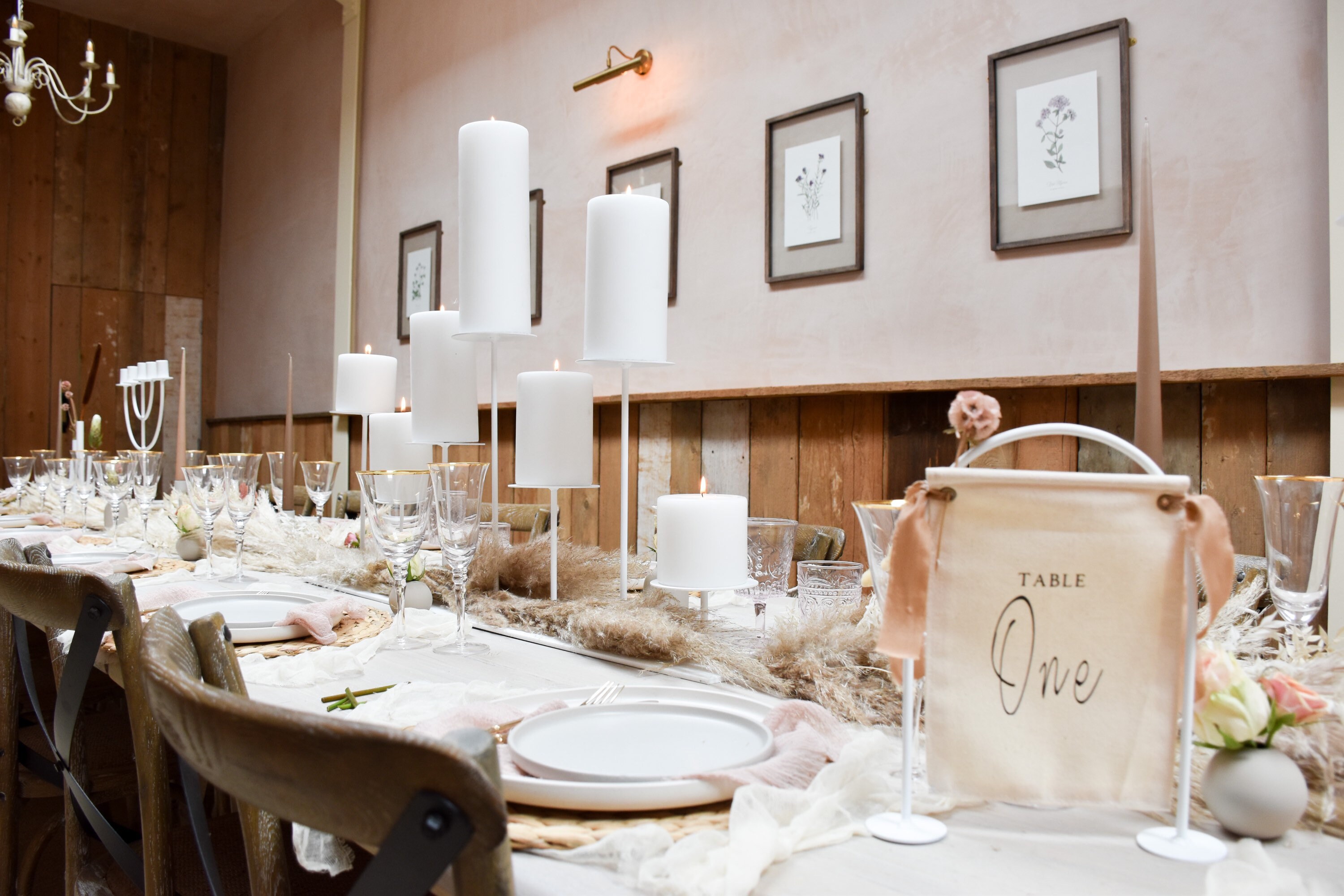 Arch Shaped Table Sign Stand in Full Metal. Etsy UK