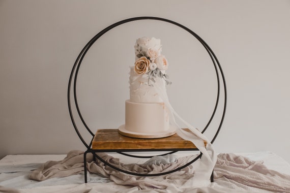 Buy Table Top Double Hoop With Detachable Base. Cake Hoop Stand