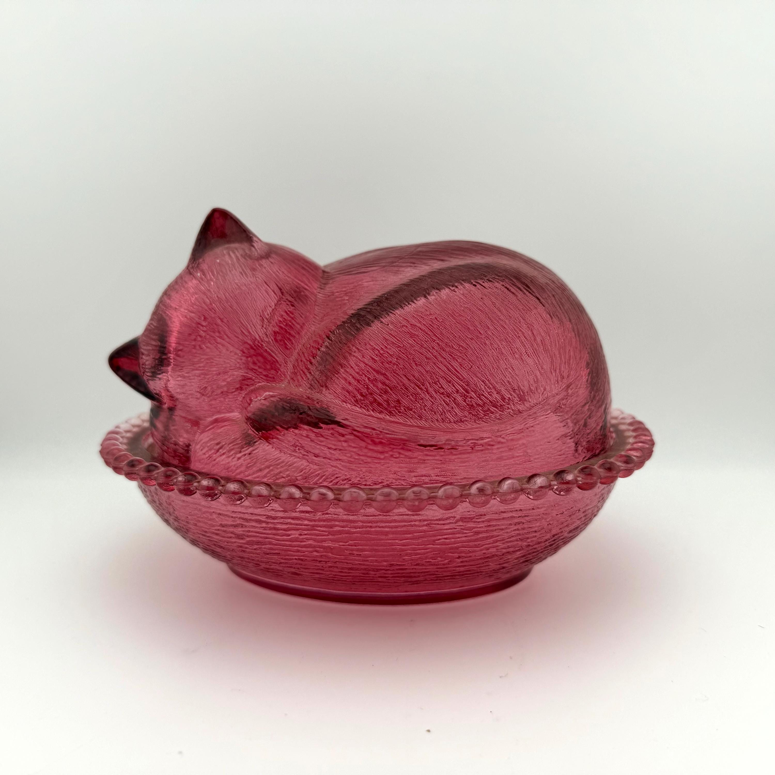 Indiana Glass Cat on Nest - Etsy Canada
