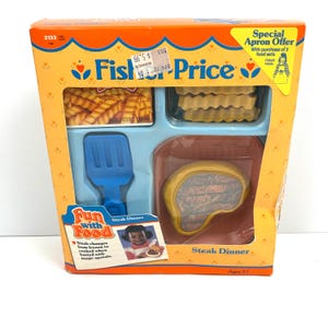 VINTAGE New 1987 FISHER PRICE Fun W/ Food Steak Dinner Play Food Fries
