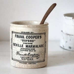 Antiker Keramik Marmeladentopf Stark patinierter Konservenbehälter mit Aufdruck Frank Coopers Landhaus Küchen Dekoration Bauernhaus Interior