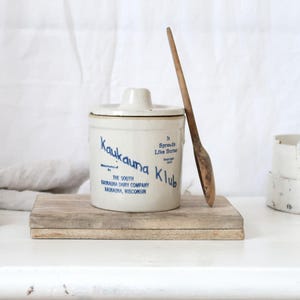 Vintage storage crock Stoneware container Cheese jar Preserving pot Cheese box Farmhouse kitchen Decor Country kitchen Style Kaukauna