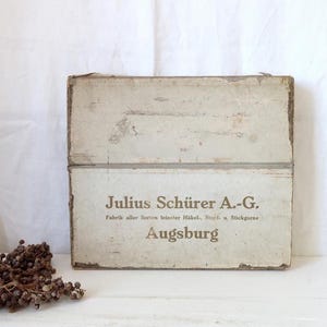 Large antique haberdashery box White tattered button box Cardboard box Storage Decoration box Country House decor White Farmhouse interior