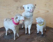 Set of 3 - Antique german putz - Simple german sheeps - Antique nativity figures - Vintage christmas sheep