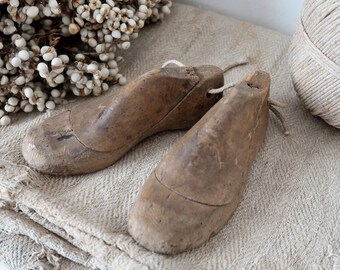 2 Antique handmade wooden shoe lasts for Children Small cobbler lasts Rustic Farmhouse Decoration