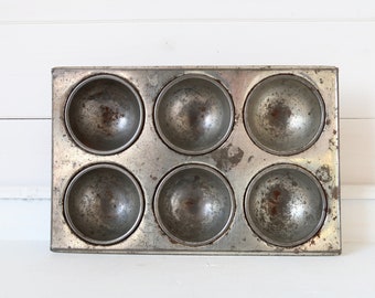 Ancien moule à pâtisserie pour 6 petits gâteaux Moule à gâteau en tôle d'aluminium Décoration de cuisine rustique de maison de campagne