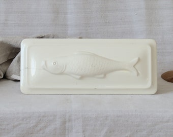 Antique ironstone jar Cream white pot for fish Large storage container with lid White Farmhouse tableware