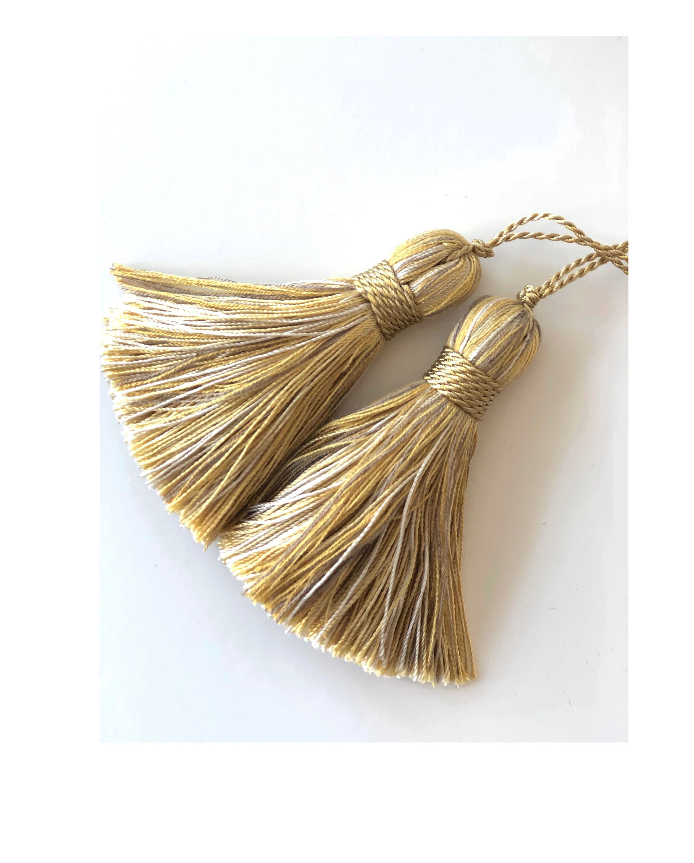 Pair of Gold Decorative Tassels FREE SHIPPING Etsy.de