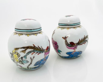 Pair of Vintage 1980s Chinese Ginger Jars. Hand painted Pheasant and Flowers Motif Ginger Jars