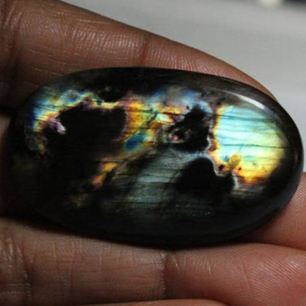 AAAAA +++++ Labradorite Spectrolite cabochon~ [38 x 22]46 Cts #3069