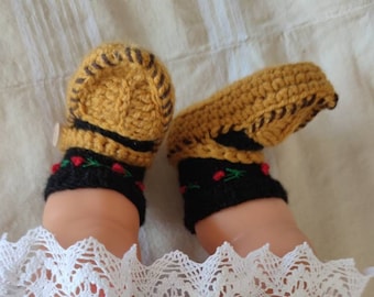 Crochet baby sleepers Serbian opanke Slippers Yugoslavia Balkan Opanke Serbian shoes Serbian baby shower gift Orthodox baby christening