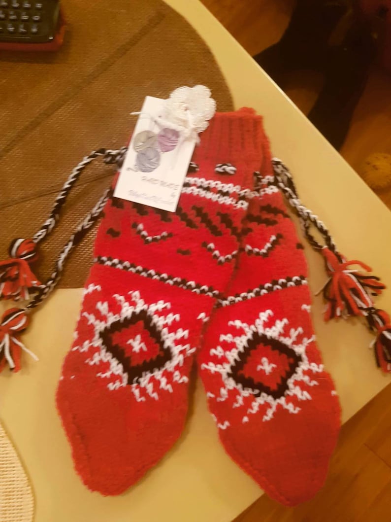 Serbia socks Crochet red socks Mother's day gift Serbian gift Wool socks Retro socks Balkan clothes Vantage Traditional Serbian socks image 2