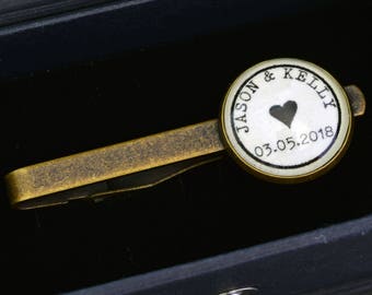 Wedding Tie Clip, custom design with names and date. Groomsman tie clip, best man, father of the bride, father of the groom, usher.