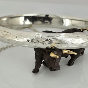 Vintage Etched Floral Sterling Silver Bangle Hinged Bracelet |Midcentury 1/2&quot; wide Bangle