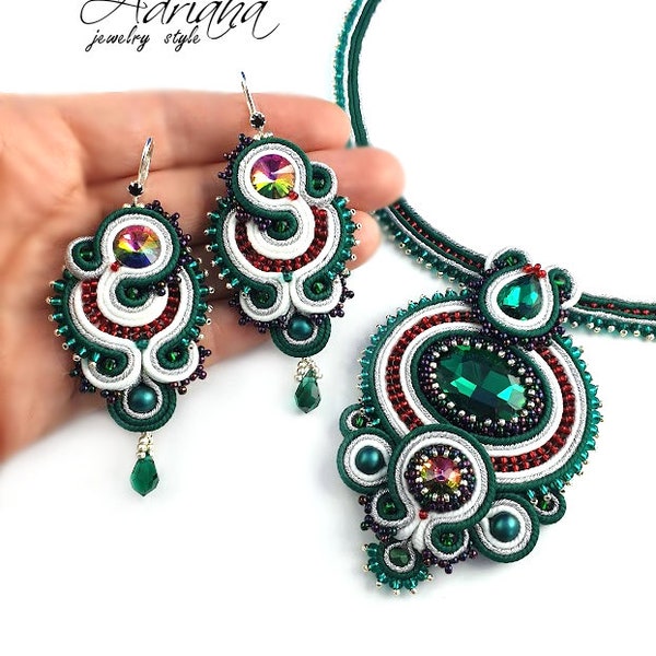 Parure soutache émeraude, collier pendentif et boucles d'oreilles, parure, collier soutache, collier vert, Noël