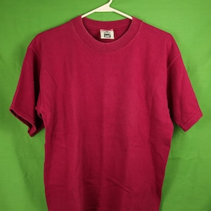 THICK 90s Lee Pink T Shirt Heavy Cotton Small Made in USA / Vintage Like Sweatshirt Fruit of the Loom Best Russell Champion 80s