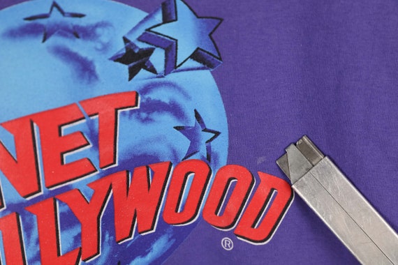 Vintage 90s Planet Hollywood T-Shirt Beverly Hill… - image 7