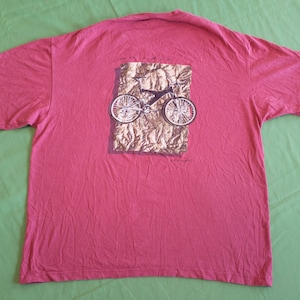 Vintage 1990s Trek Bikes T-Shirt XL Made in USA / BMX Mountain Bikes Anvil Earth Collection Diamondback