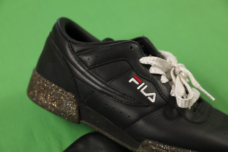 Vintage 90s FILA Tennis Shoes Sneakers Black / Glitter Leather Size 8.5 1996 image 3