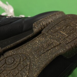 Vintage 90s FILA Tennis Shoes Sneakers Black / Glitter Leather Size 8.5 1996 image 2