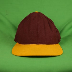 Vintage 80s/90s New Era Snapback Hat Medium-Large Made in USA Two Tone Maroon Gold Burgundy Yellow Cap Adjustable