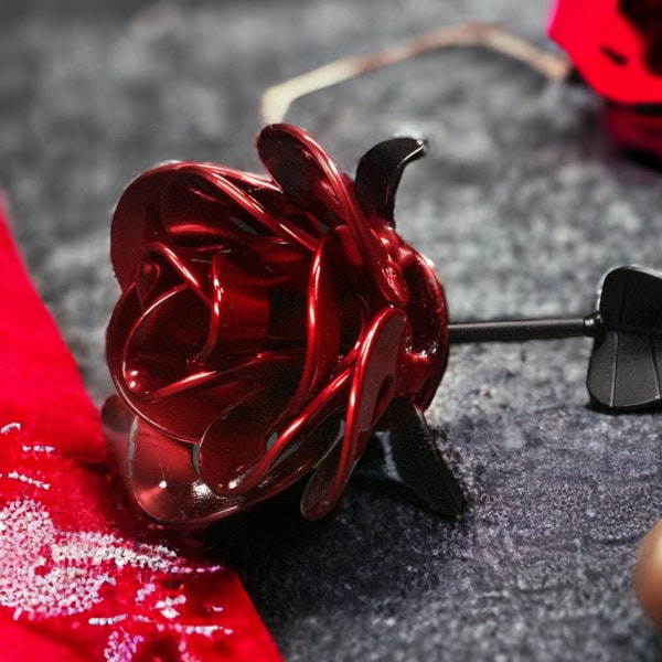 Red and Black Immortal Rose, Recycled Metal Rose, Steel Rose Sculpture, Welded Flower Art, Steampunk Rose, Unique Gift for Valentine's Day.