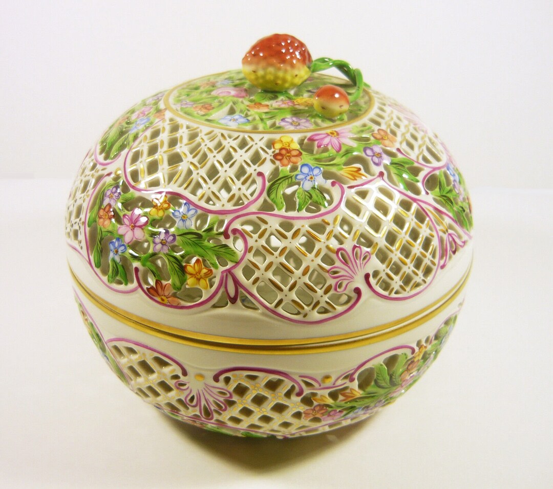 Herend XXL Floral Open Work Reticulated Round Box, HANDPAINTED