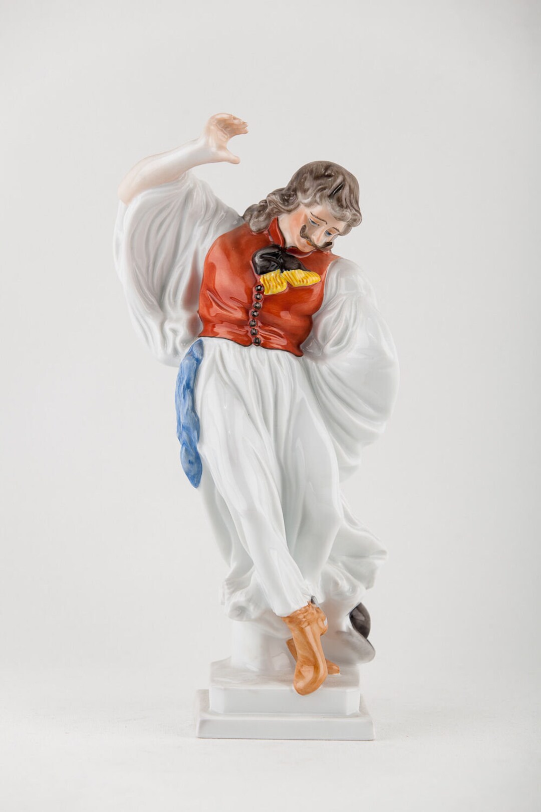 Herend, Folklore Dancing Rascal Man, HANDPAINTED PORCELAIN FIGURINE ...