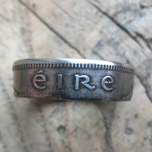 Irish 1 Shilling Coin Ring - Ireland coin ring - Eire jewelry - Eire Coin Ring - Irish coin ring