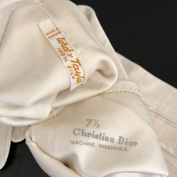 1950s NOS Christian Dior White Kid Gloves, Opera … - image 4