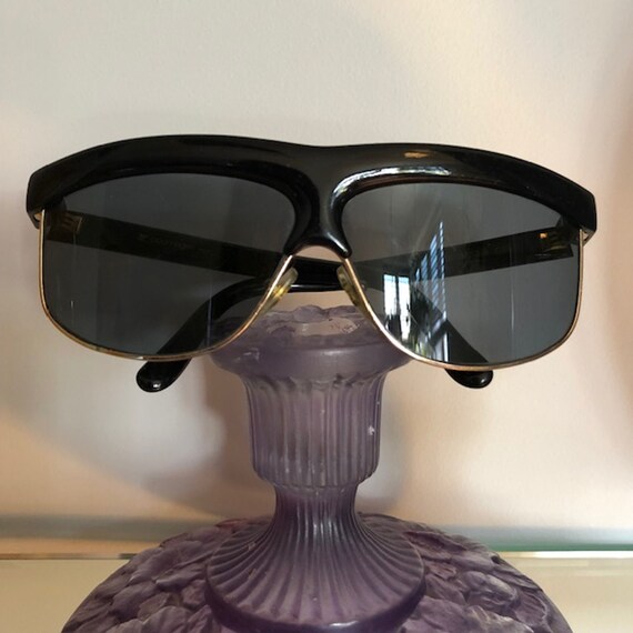 Vintage Courrèges Space Age Black Sunglasses Mode… - image 10