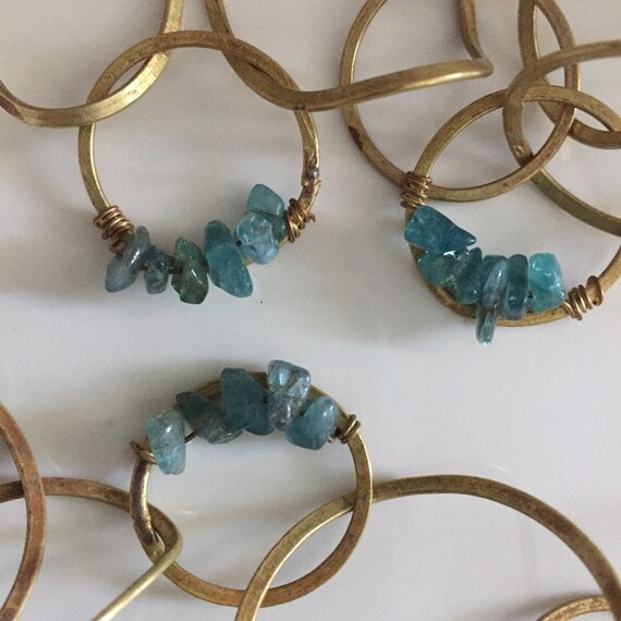 Dramatic Artisan Brass and Aquamarine Link Neckla… - image 6