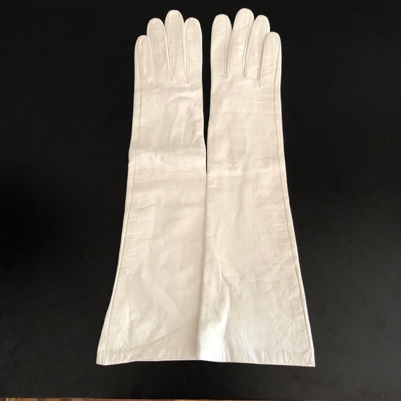 1950s NOS Christian Dior White Kid Gloves, Opera … - image 7