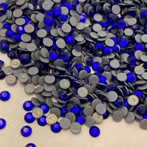 Swarovski Xilion Rose SS12 Cobalt HOTFIX Flatback rhinestone Pack of 60