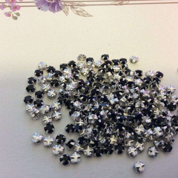Bargain pack of 100 Swarovski 12SS (3mm)Tiny Rose Montee sew on rhinestone in Jet Black x70 and 30 mixedvintage prong set craft