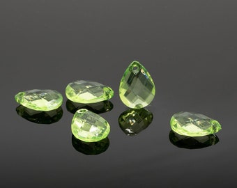 40 x Shatterproof Peridot Crystal Flat Teardrop Beads 13x17.5mm Faceted Light Green Drop Beads