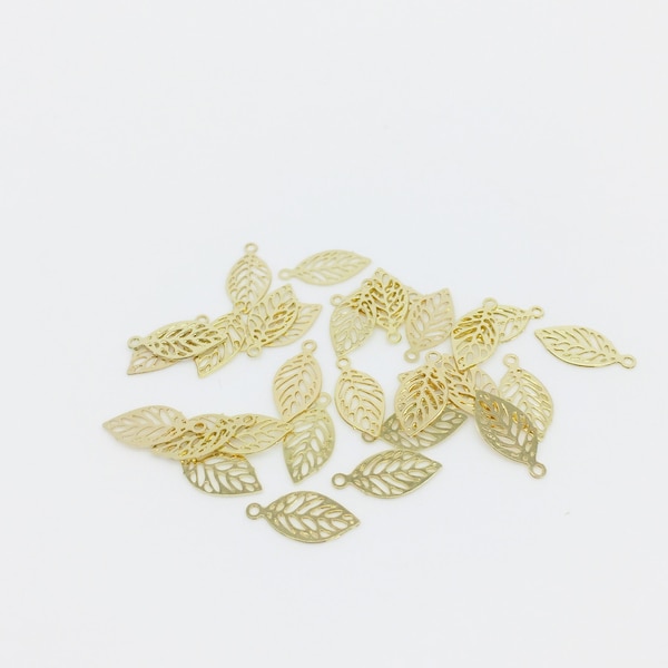 10 x Tiny Gold Plated Leaf Pendants, Brass Leaf Charms, Brass Filigree Leaf Charms, Gold Leaves (2820)