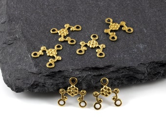 20 x Chandelier Jewelry Links, Raw Brass Floral Connectors, 3 Hole Brass Tiny Flower Links, Multihole Ornate Earring Connector (C0382)
