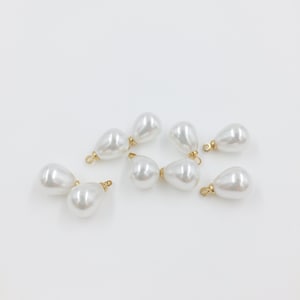 8 x White Teardrop Pearl Charms with Gold Tone Loops, 13x8mm (0648)