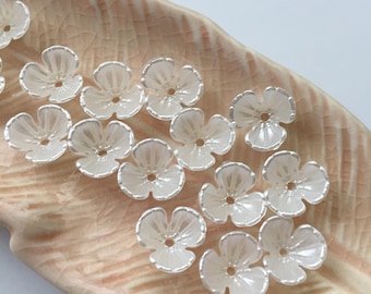 Lucite Flower Beads 7 x 27mm White 30 Pcs Art Hobby DIY Jewellery Making Crafts