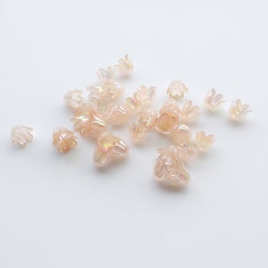 40 x AB Dusty Pink Bell Shaped Flower Beads Acrylic Semi-translucent Flowers (3690)