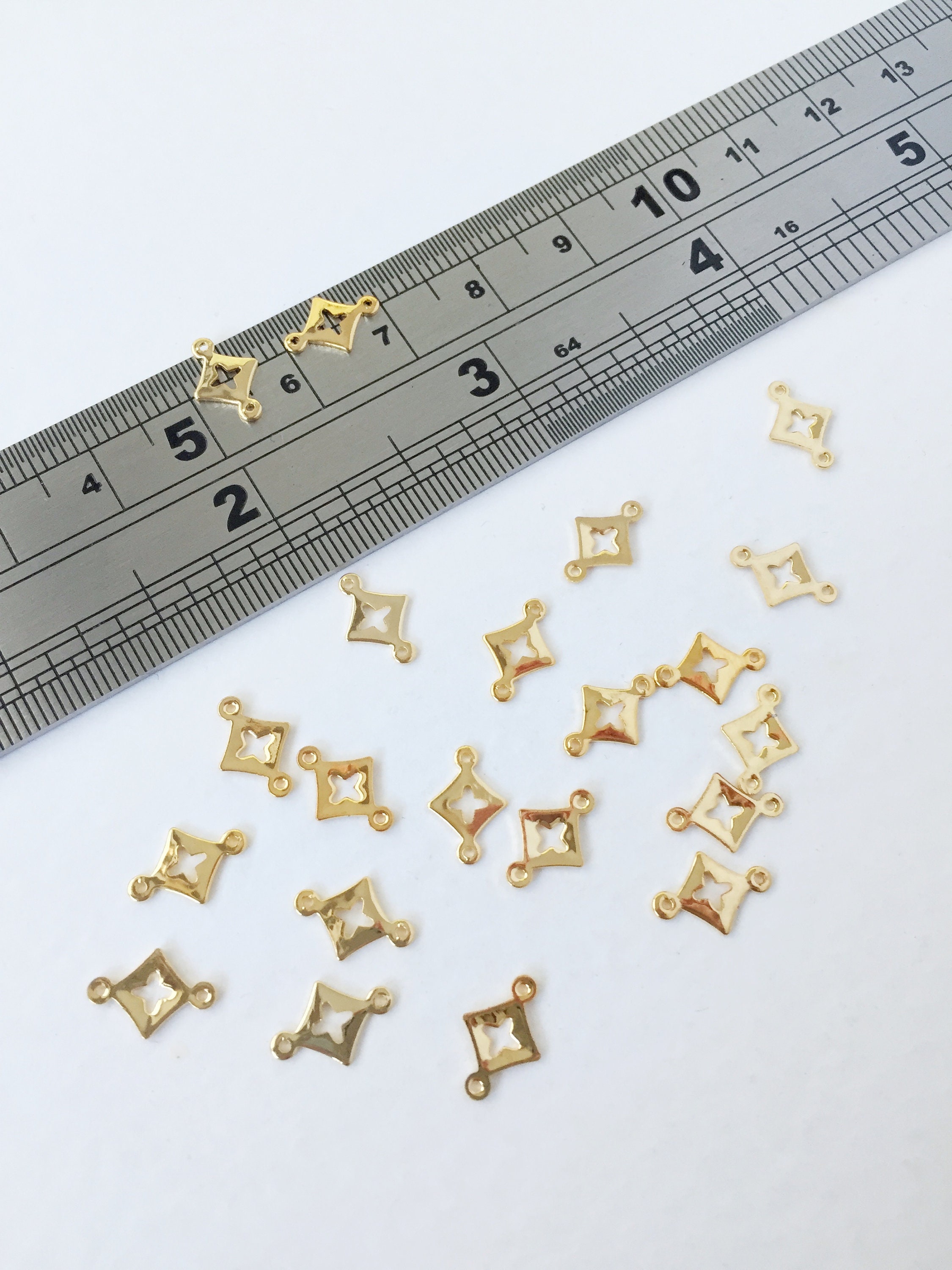 10 x Tiny 18K Gold Plated Brass Rhombus Connectors Small Open Rhombus  Links Geometric Connectors  (0355)