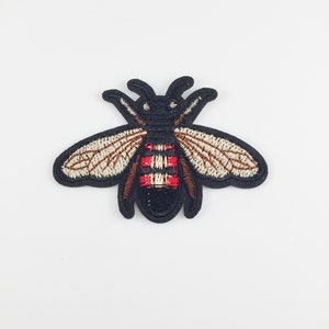 Queen Bee Stick on Patch, Small Bee Embroidery, Queen Bee Motif, Bee Applique, Embroidered Bee Badge